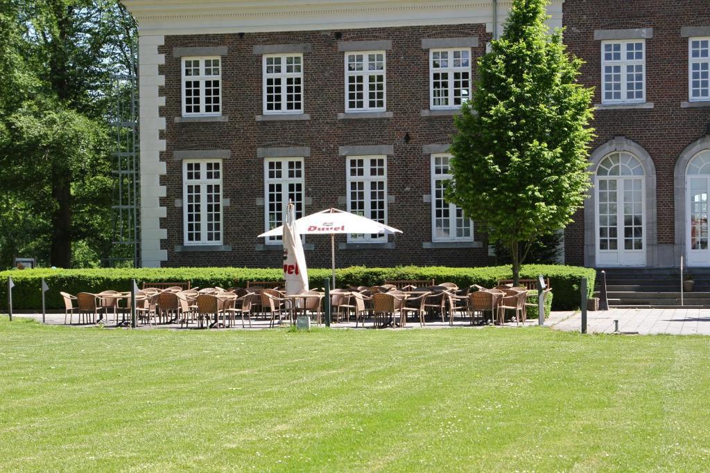 Hotel Kasteel Pietersheim Maastricht - Lanaken Exterior foto